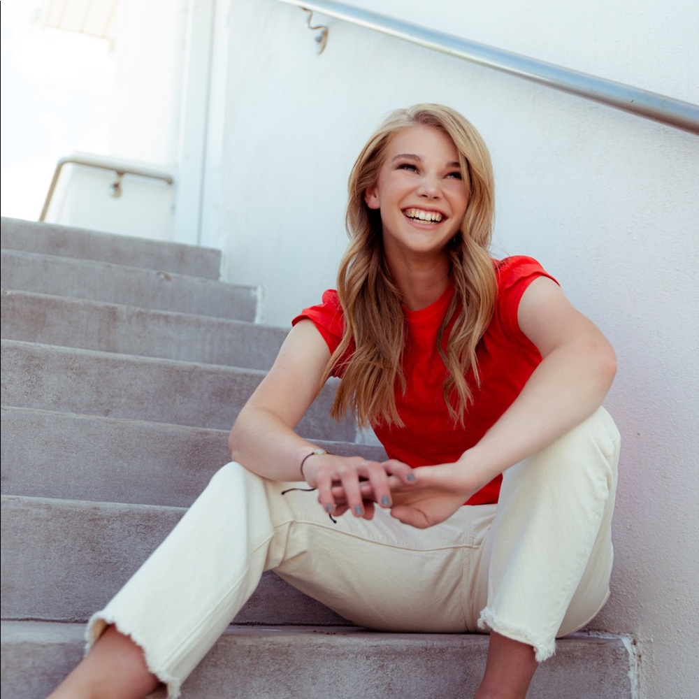 Meet your Posher, Mylee